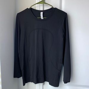 Lululemon Swiftly Tech Relaxed fit  Long Sleeve